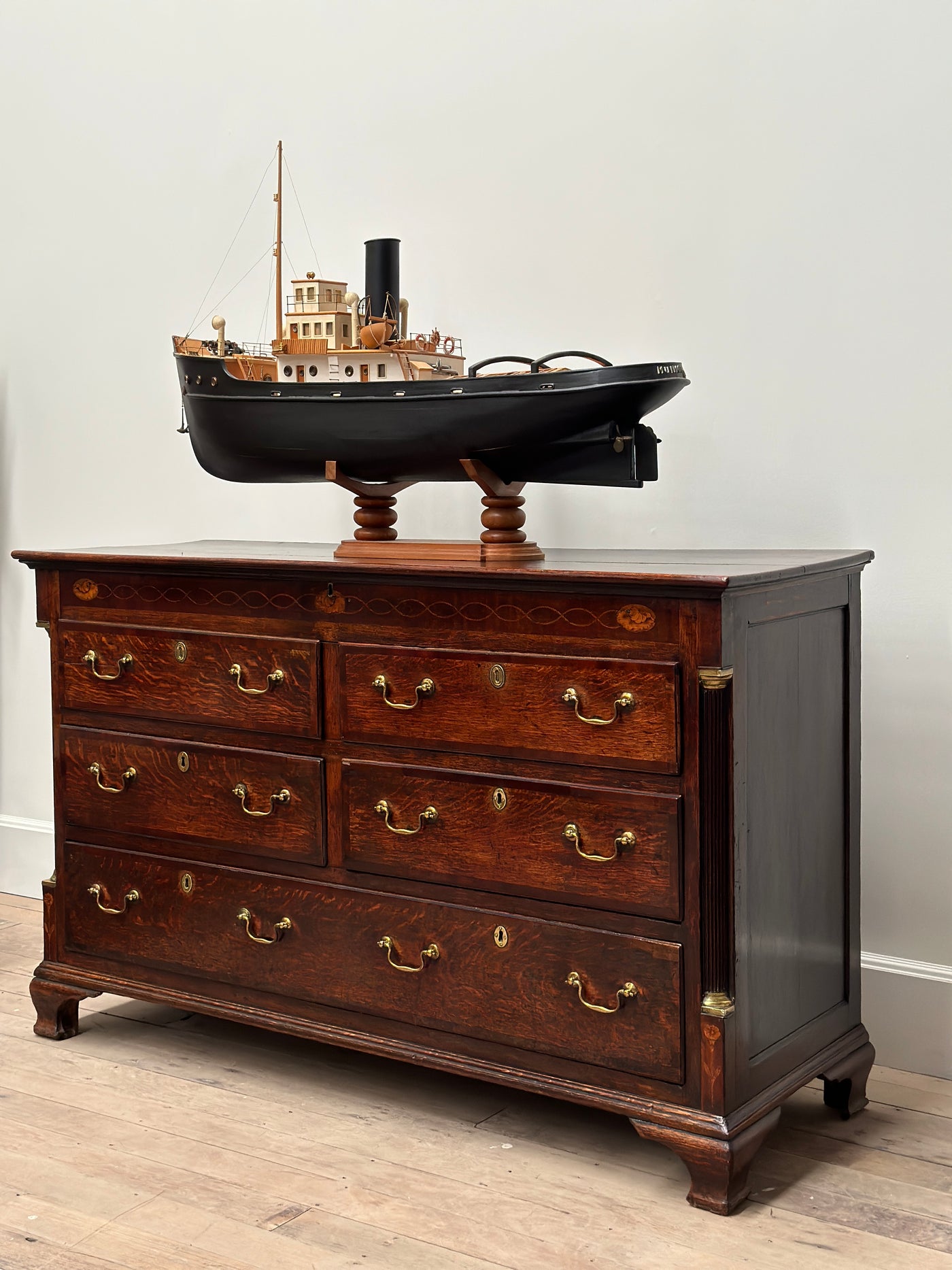 Georgian Oak Mule Chest of Drawers